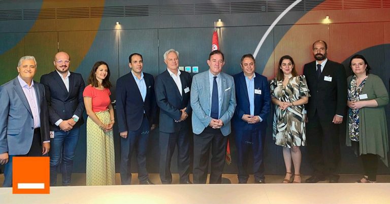 Coopération : Orange Tunisie  apporte une solution de connectivité wifi et de sécurité à l’École canadienne de Tunis  