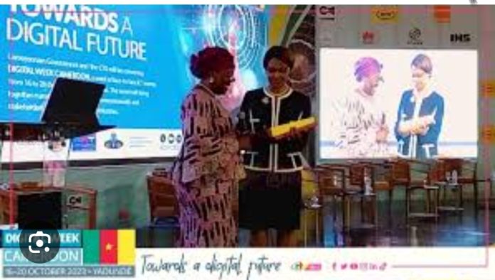 Satisfecit de Minette Libom Li Likeng pour le Digital Week Cameroon