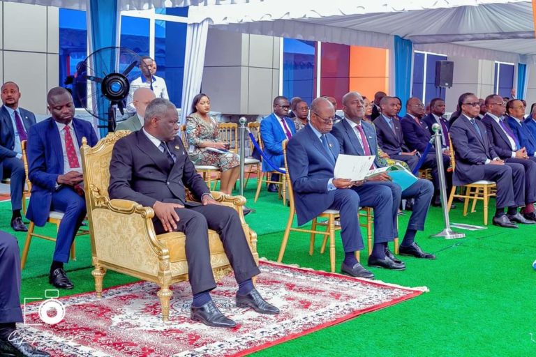 Congo : La Caisse d’Assurance Maladie Universelle prête pour l’enrôlement  biométrique des assurés sociaux