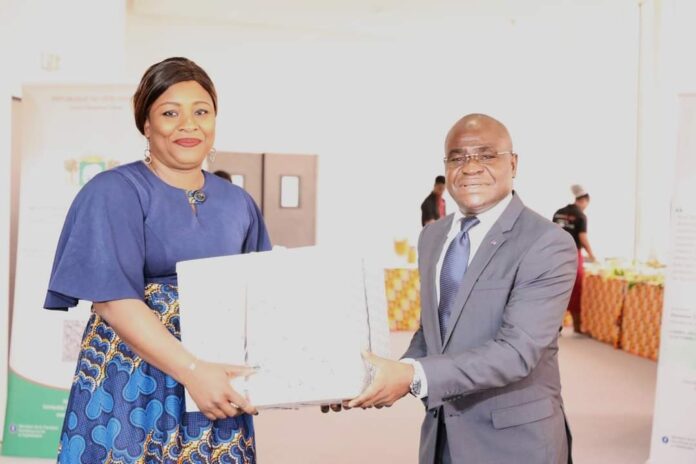 Côte d’Ivoire : Ibrahim Kalil Konaté promet de rendre fonctionnels les 5.207 km de fibre optique sur les 7 000 km avant le 31 décembre 2024