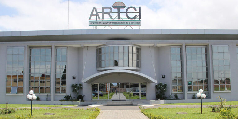 Côte d’ Ivoire : L’ARTCI rappelle les points d’identification des abonnés