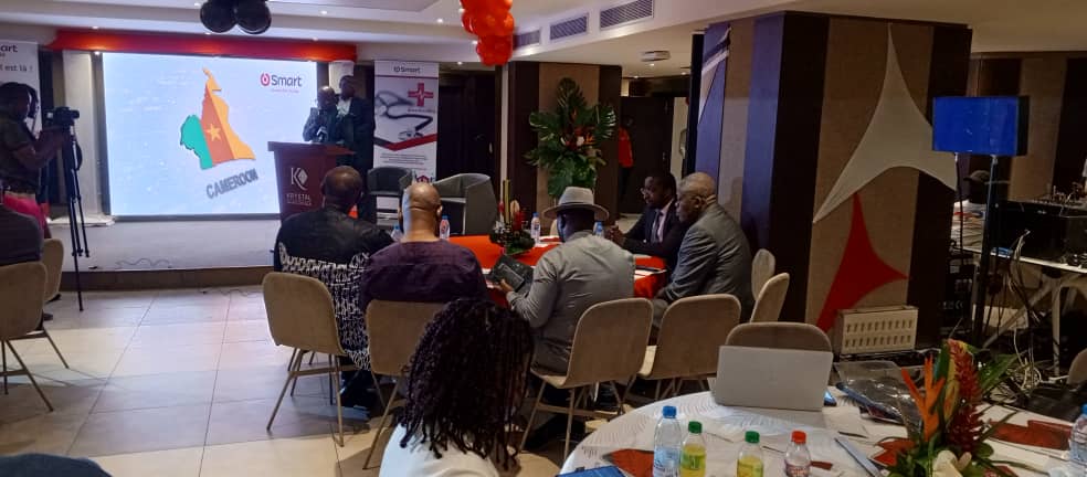 Ceremonie de lancement des activites de Smart applications au Cameroun