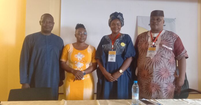 Cameroun : Le ministère de la Comm’ et le CNC vent debout contre  les Fake news et discours de haine sur les réseaux sociaux