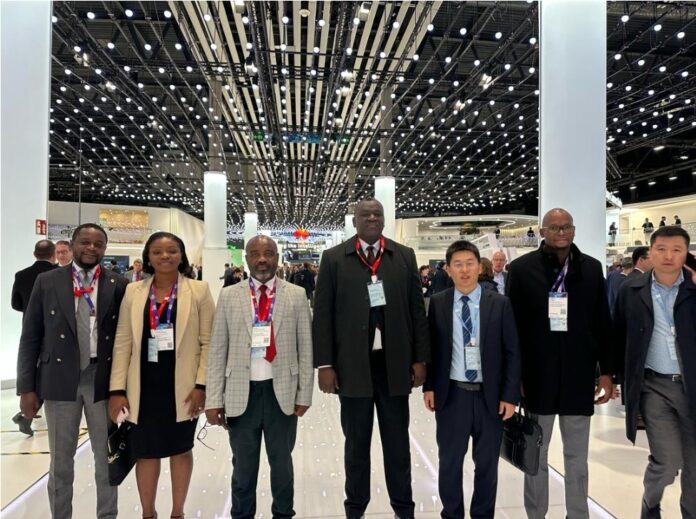 MWS 2024 : Le ministre des PTNTIC réunit tous les acteurs du numérique de RDC pour trouver des solutions à la technologie mobile