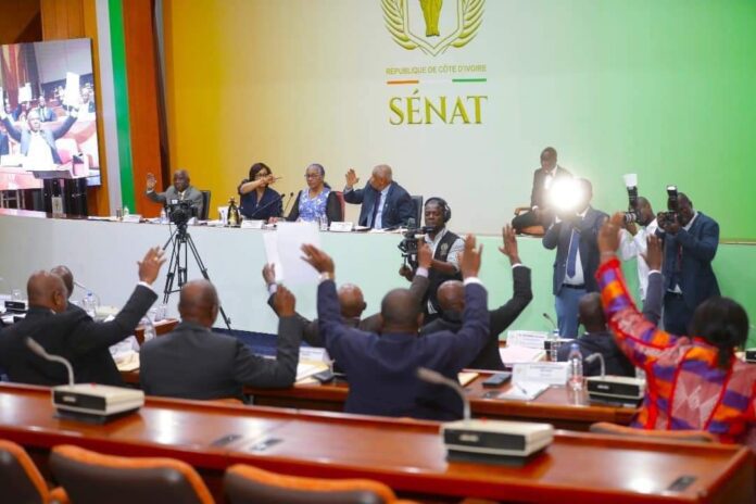 Côte d’Ivoire : Le projet de loi relatif aux communications électroniques adopté à l’unanimité par le Sénat