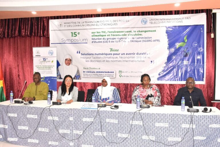 Burkina Faso : L’ UIT et le gouvernement organisent le 15e symposium sur les TIC et la rencontre régionale de la Commission d’études 5 pour l’Afrique