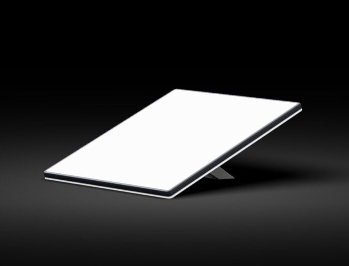 SpaceX lance Starlink Mini, la nouvelle antenne qui promet une meilleure offre Internet par satellite.