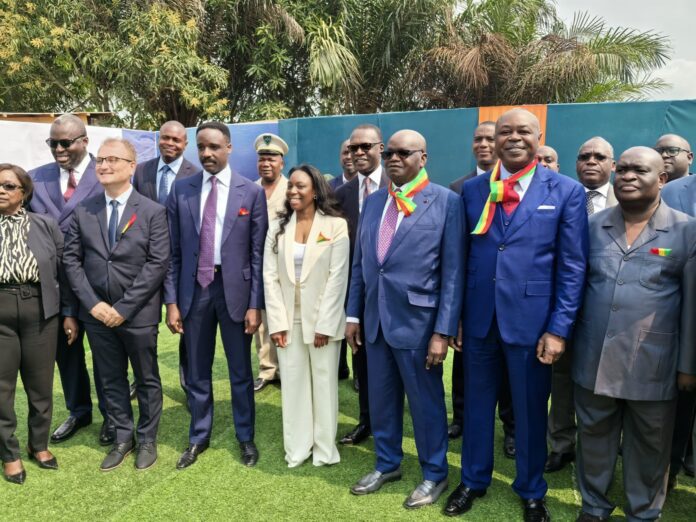 Congo : Léon Juste Ibombo réceptionne l’infrastructure de la fibre optique et félicite l’opérateur Silicone Connect