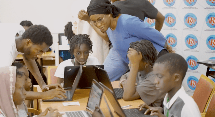 Vacances technologiques/Sénégal : 500 enfants formés au codage et en robotique