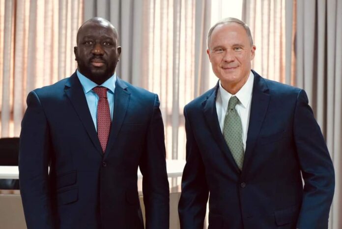 Coopération : Les USA et le Sénégal examinent les opportunités liées aux Télécoms et le Numérique