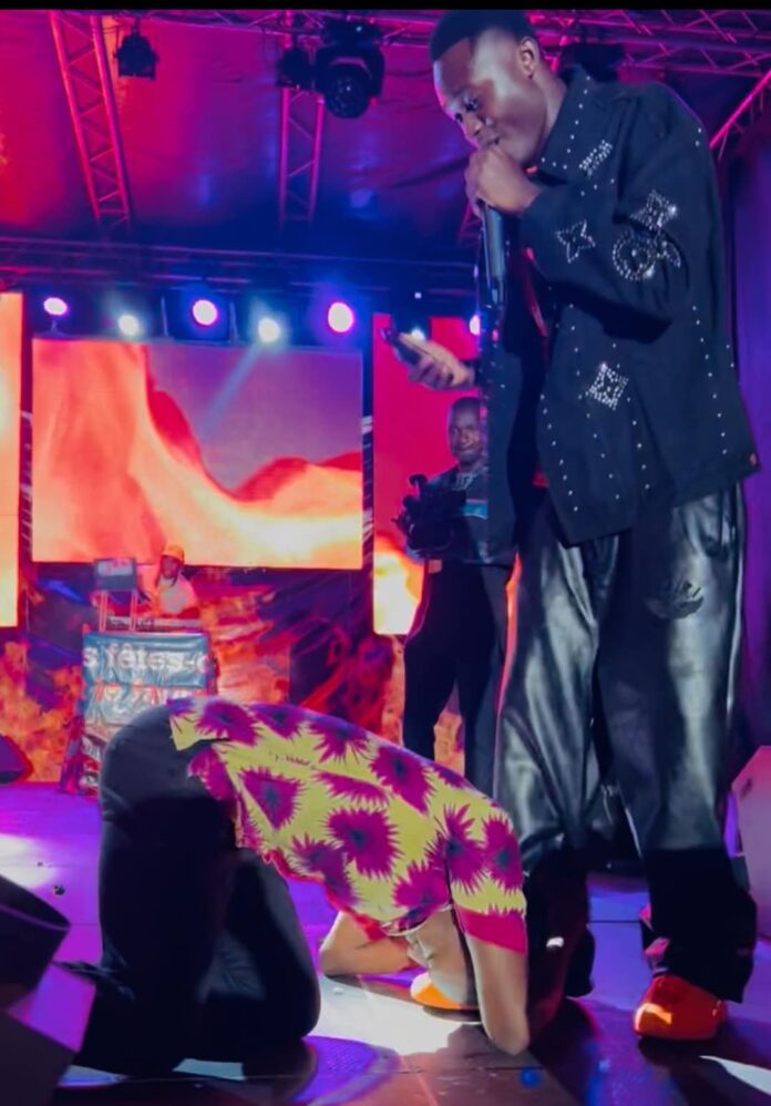 Cameroun : Des dépôts OM de feu à Mfandena, Orange réitère son engagement à offrir des services de qualité