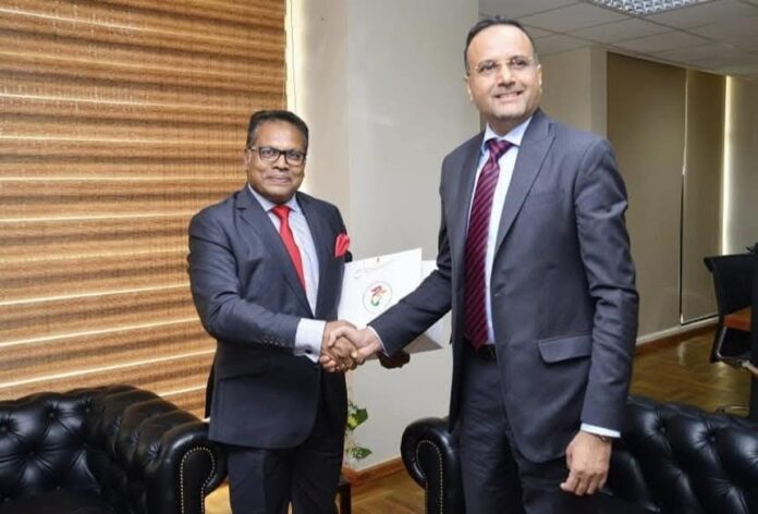 Processus de numérisation : L’île Maurice sur les traces de l’ Inde