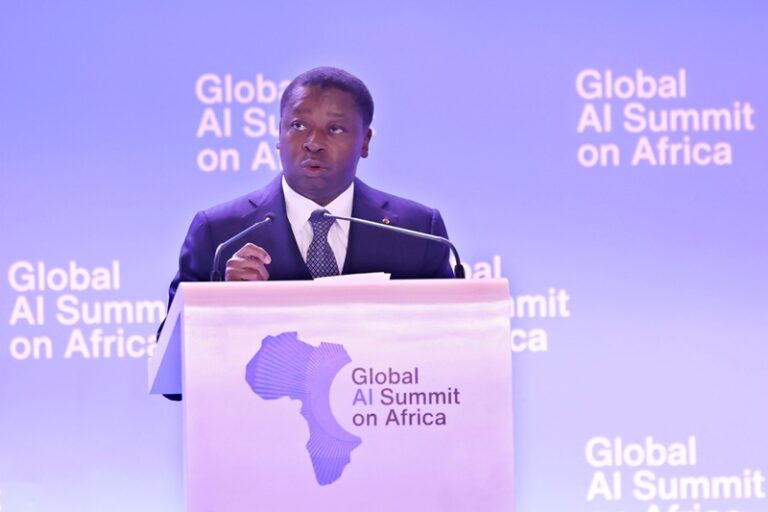 Faure E. Gnassingbé : « L’Afrique ne doit pas rester dépendante des plateformes étrangères. Il faut construire notre souveraineté numérique » [Global AI Summit on Africa]