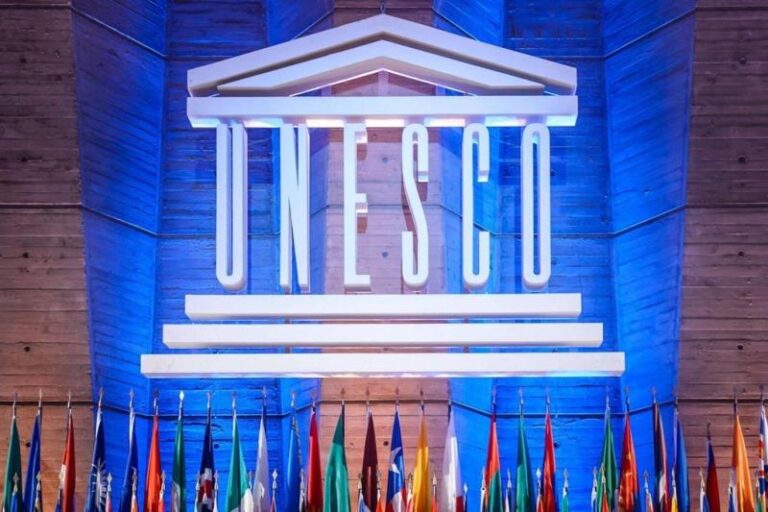 L’UNESCO lance un appel à candidatures des  jeunes experts en technologies émergentes pour participer à ce forum prévu à Paris [Postulez !]