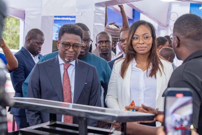 Connectivité en Guinée : le coût du Mbps chute de 4 000 à moins de 5 dollars, mais la dépendance à un seul câble inquiète