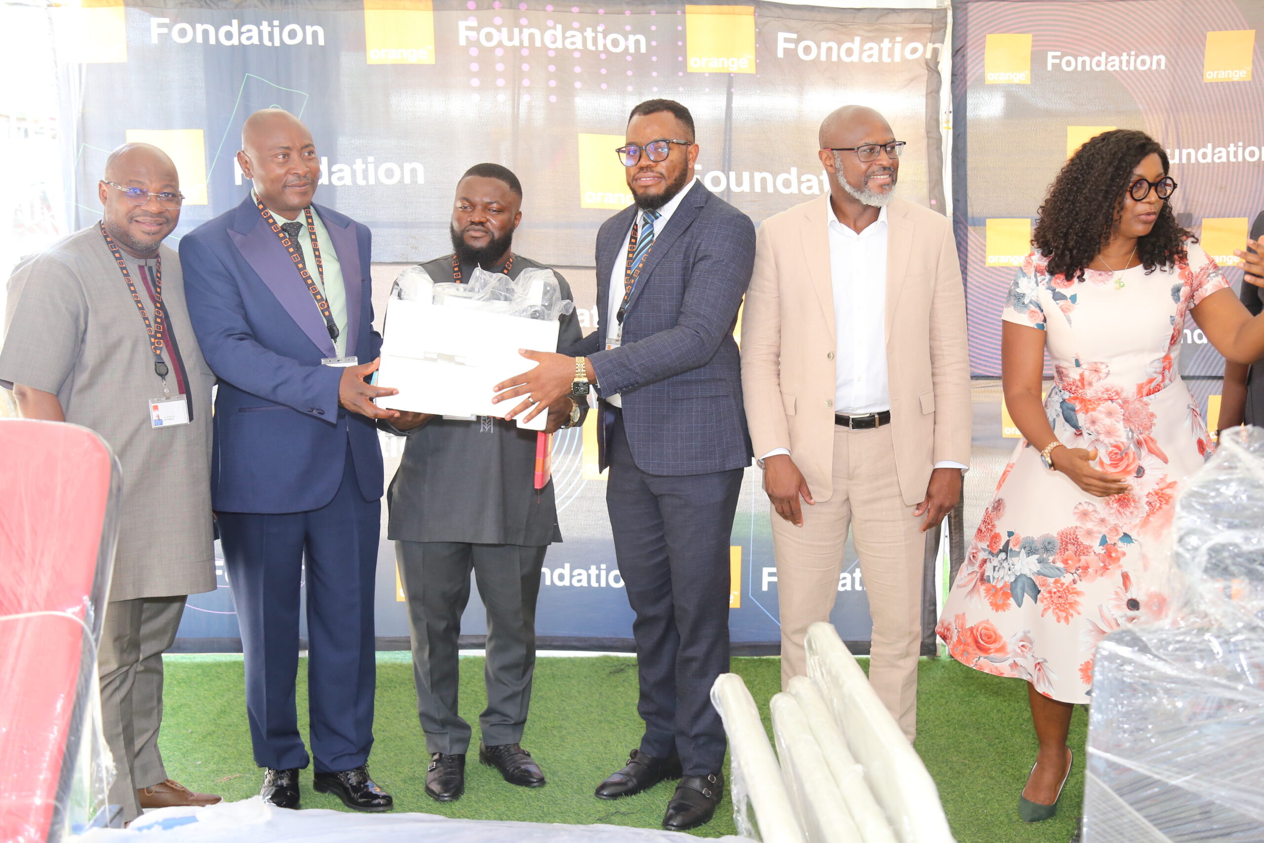 La Fondation Orange Cameroun renforce les capacités sanitaires dans le Nord-Ouest