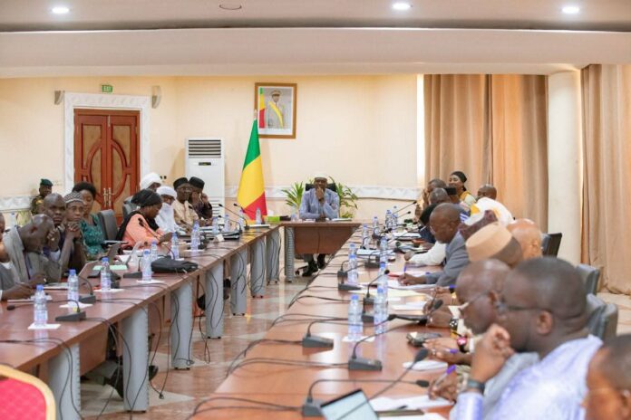 E-gov /Mali : Le logiciel de gestion de l’état civil et le projet de système intégré de gestion R.H présentés