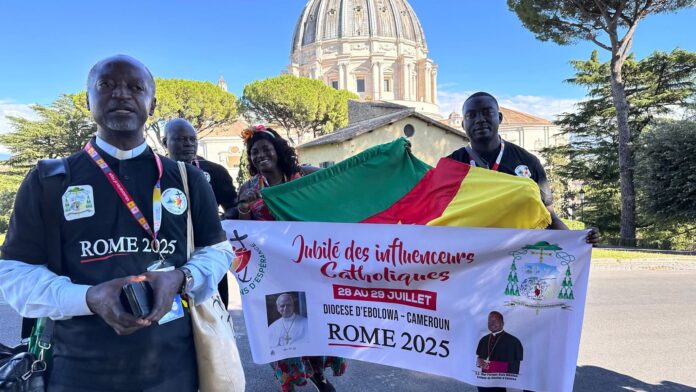 Réseaux sociaux: La mission du pape Léon XIV aux influenceurs web et missionnaires numériques