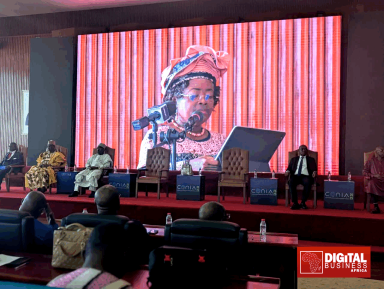 Minette Libom Li Likeng : « Le Cameroun est un pays… compliqué. Mais, nous tenons le bon bout ! » [Vidéo]