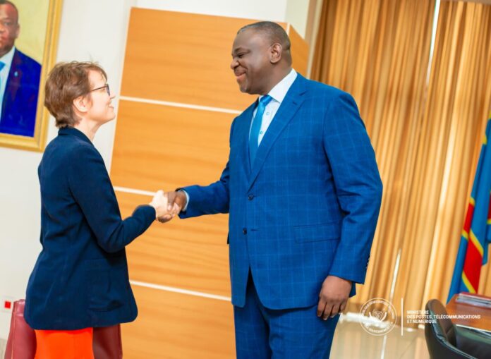 Coopération : La RDC sollicite des investissements britanniques dans le secteur des télécoms et de la Tech