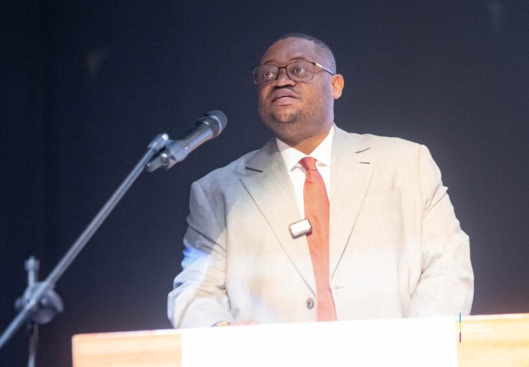 RD Congo : Le ministre  des Finances lance 2 outils numériques pour moderniser la gouvernance financière