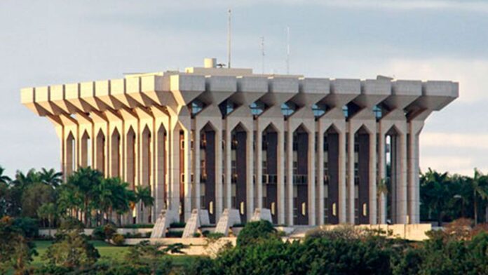 Présidentielle 2025/ Cameroun : Le PCRN lorgne Starlink, la playlist du MP3 pour booster les startups