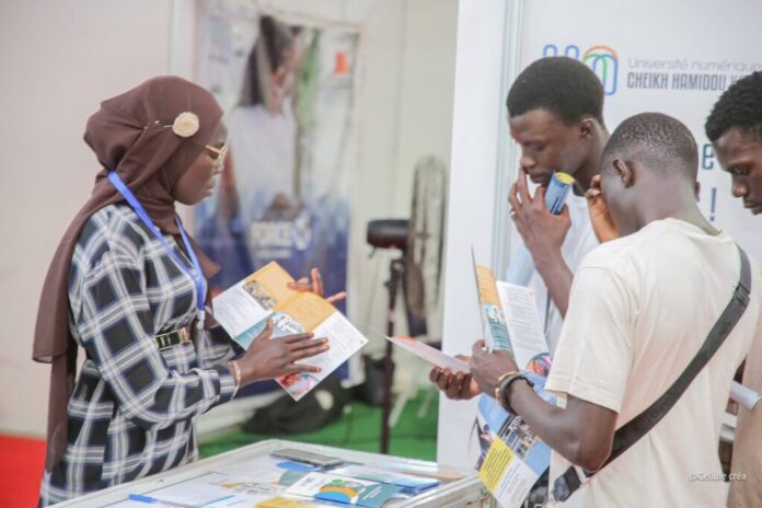 Sénégal : Plus de 1500 jeunes seront formés à l’entrepreneuriat dans le cadre des vacances citoyennes numériques