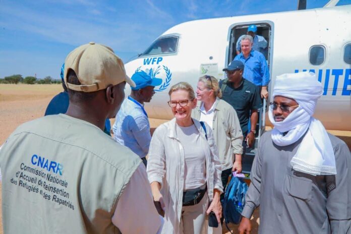 Tchad : L’UIT et l’ONU œuvrent pour une connectivité abordable des réfugiés à Farchana