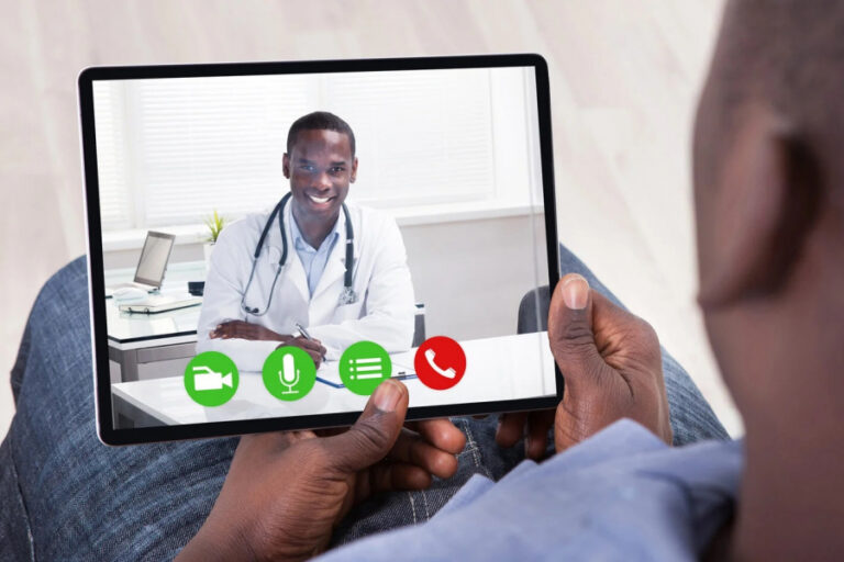 Afrique : Open AI et la Fondation Gates vont injecter 50 millions de dollars pour renforcer la télémédecine grâce à l’ IA