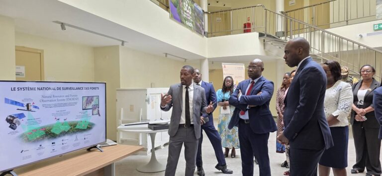 Gabon : L’ oeil de l’Agence gabonaise d’Études et d’Observations spatiales attire tous les regards