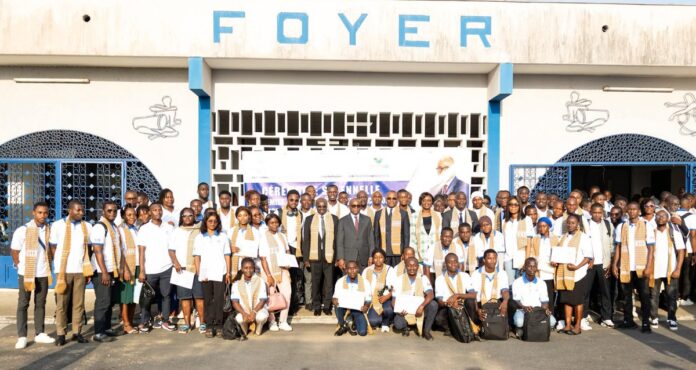 Côte d’Ivoire : 163 jeunes certifiés dans 7 métiers stratégiques du numérique