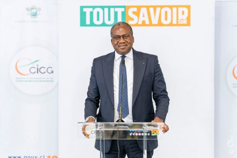Côte d’Ivoire : Le DG de la Poste encense la boîte postale digitalisée à la tribune du « Tout Savoir Sur »