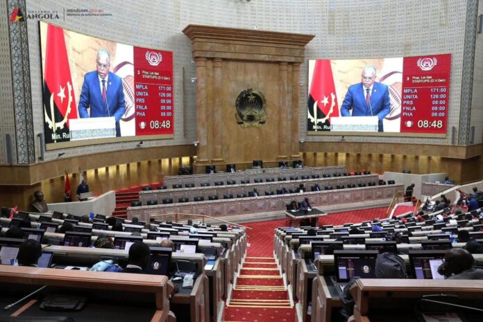 Angola : 3,5 millions $ de chiffre d’affaires exigé aux startups, un assouplissement fiscal prévu