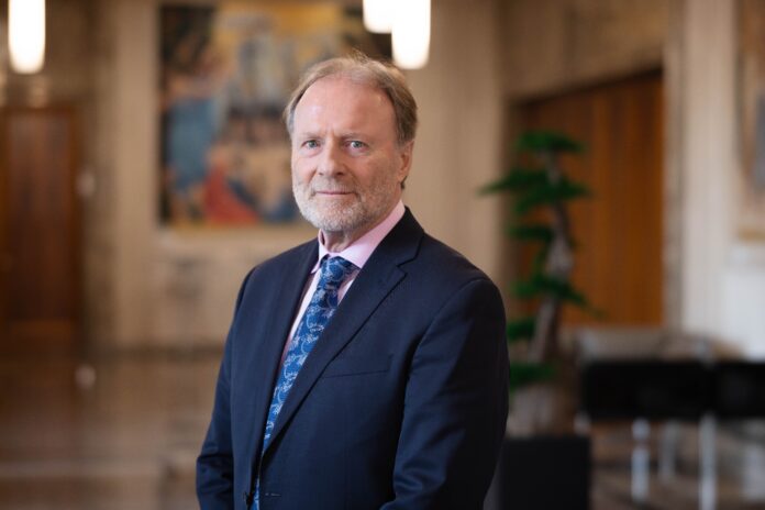 Robert Staiger à la CM14 : « L’ Afrique représente – 0,5 % des investissements mondiaux en capital-risque dans l’IA ».