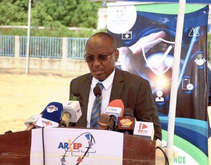 Tchad: Haliki Choua Mahamat inaugure 4 plateformes stratégiques de régulation télécom de l’ARCEP Tchad: Haliki Choua Mahamat inaugure 4 plateformes stratégiques de régulation télécom de l’ARCEP