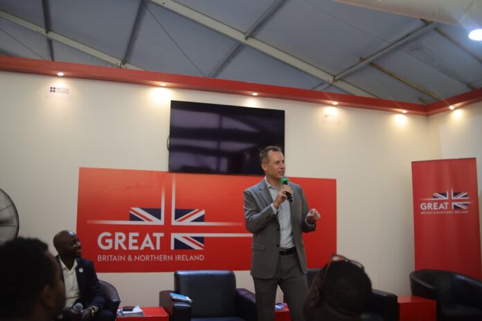 PROMOTE 2026 : Le Haut Commissaire de Grande-Bretagne au Cameroun séduit par les innovations de la Silicon Mountain PROMOTE 2026 : Le Haut Commissaire de Grande-Bretagne au Cameroun séduit par les innovations de la Silicon Mountain