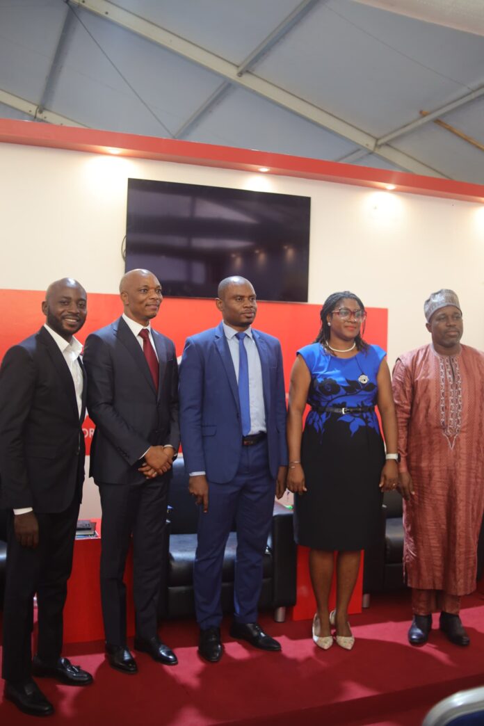 Au salon PROMOTE, l’ANTIC, l’ANIF, les Douanes tablent sur la sécurisation des données et la réglementation des Fintechs au Cameroun Au salon PROMOTE, l’ANTIC, l’ANIF, les Douanes tablent sur la sécurisation des données et la réglementation des Fintechs au Cameroun
