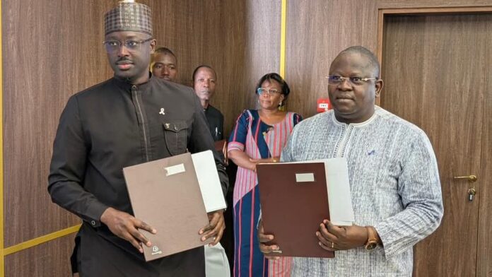 Free roaming : Concubinage numérique entre le Sénégal et le Burkina Faso Free roaming : Concubinage numérique entre le Sénégal et le Burkina Faso